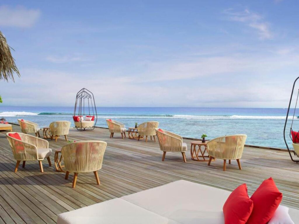 Anantara Veli Maldives Resort Bar