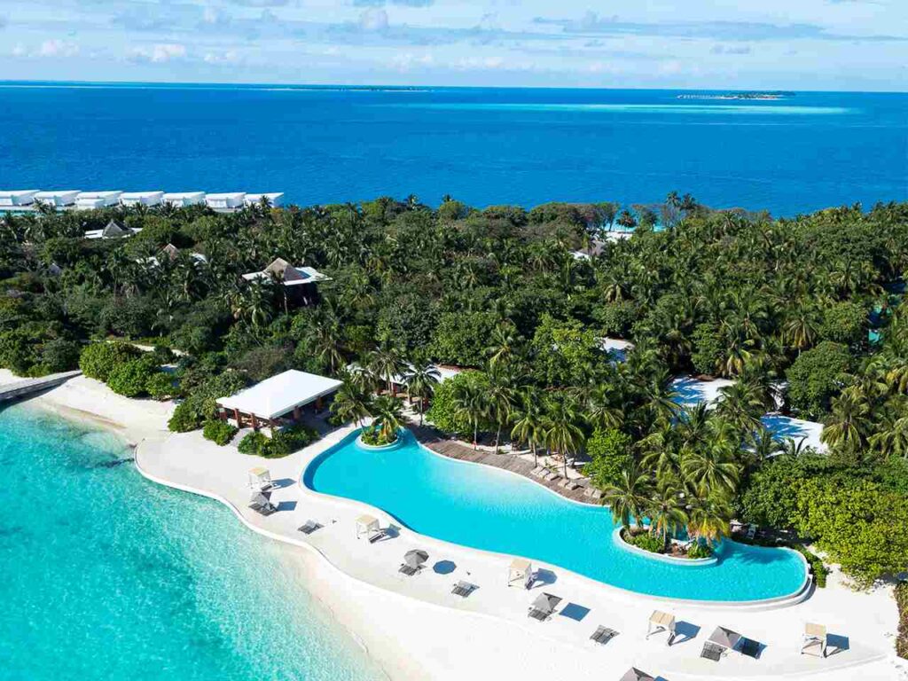 Amilla Maldives Resort and Residences piscina principale