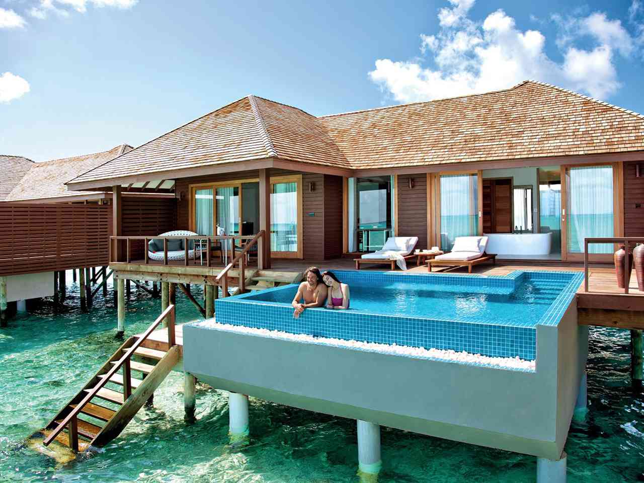 Hideaway Beach Resort & Spa Deluxe Water Villa